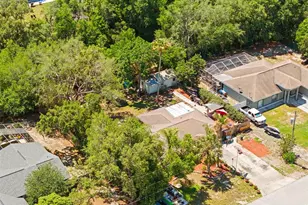 7458 Gates Cir, Spring Hill, FL 34606 - Photo 27