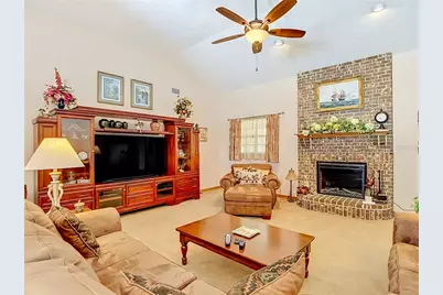 2702 Stafford Oaks Place, Plant City, FL 33565 - Photo 11