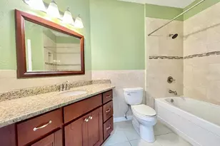 4333 Bayside Village Dr, Tampa, FL 33615 - Photo 9