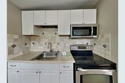 2514 10th Avenue Drive NE, Bradenton, FL 34208 - Photo 3