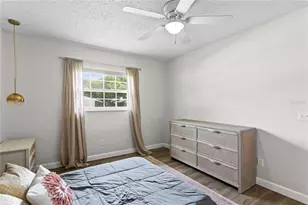 4506 S Oak Dr, Tampa, FL 33611 - Photo 15