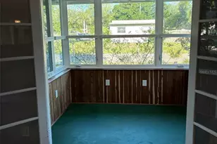 1155 53rd Ave N, Saint Petersburg, FL 33703 - Photo 9