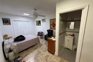 445 E 43rd St, Hialeah, FL 33013 - Photo 11