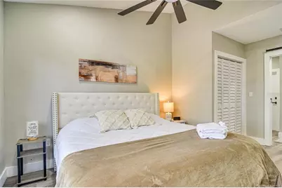 2901 70th Street N, Saint Petersburg, FL 33710 - Photo 19