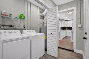 2901 70th St N, Saint Petersburg, FL 33710 - Photo 21