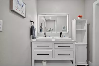 2901 70th Street N, Saint Petersburg, FL 33710 - Photo 31
