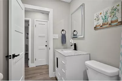 2901 70th Street N, Saint Petersburg, FL 33710 - Photo 19