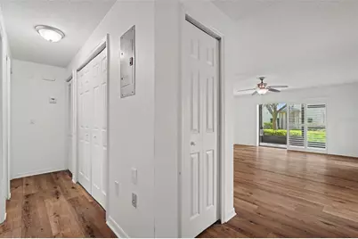 13030 Village Chase Circle, Tampa, FL 33618 - Photo 11