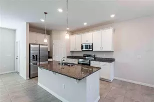 5072 Avalon Park Blvd, Wesley Chapel, FL 33545 - Photo 21