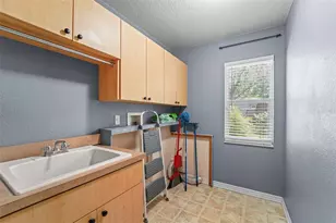 9183 Nightingale Rd, Weeki Wachee, FL 34613 - Photo 23