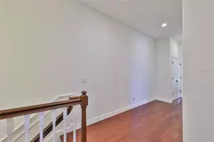 602 Saxony Blvd, Saint Petersburg, FL 33716 - Photo 19