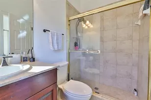 602 Saxony Blvd, Saint Petersburg, FL 33716 - Photo 35
