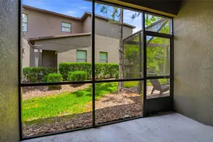 28580 Tranquil Lake Cir, Wesley Chapel, FL 33543 - Photo 27