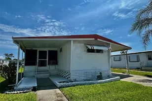 130 Melody Ln, Tarpon Springs, FL 34689 - Photo 1