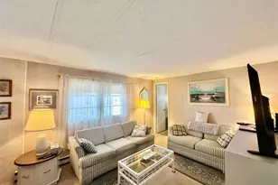 130 Melody Ln, Tarpon Springs, FL 34689 - Photo 5