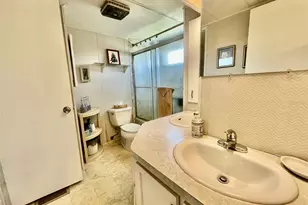 130 Melody Ln, Tarpon Springs, FL 34689 - Photo 13