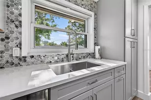 1501 North Dakota Ave NE, Saint Petersburg, FL 33703 - Photo 11
