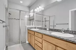 1461 N River Cir, Tarpon Springs, FL 34689 - Photo 19