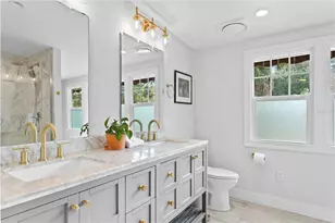 1101 11th St N, Saint Petersburg, FL 33705 - Photo 25