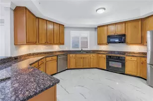 12077 Gandy Blvd N, Saint Petersburg, FL 33702 - Photo 21