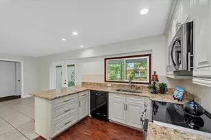 6212 20th St S, Saint Petersburg, FL 33712 - Photo 19