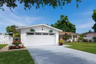 6212 20th St S, Saint Petersburg, FL 33712 - Photo 3