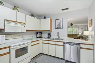 4041 Arrowwood Ct, Palm Harbor, FL 34684 - Photo 11
