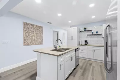 3708 N 56th Street, Tampa, FL 33619 - Photo 11