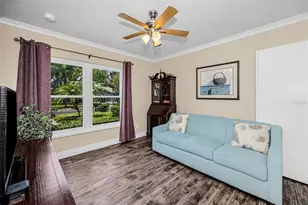932 Myakka Ct NE, Saint Petersburg, FL 33702 - Photo 19