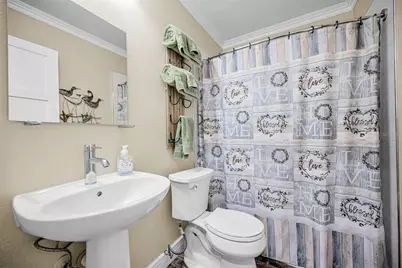 932 Myakka Court NE, Saint Petersburg, FL 33702 - Photo 21