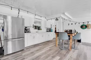 1237 57th Ave N, Saint Petersburg, FL 33703 - Photo 13