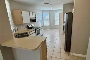 9701 Carlsdale Dr, Riverview, FL 33578 - Photo 7