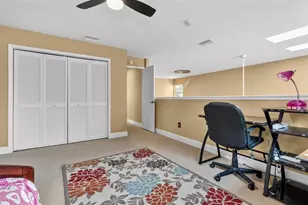 11310 Linarbor Pl, Tampa, FL 33617 - Photo 21
