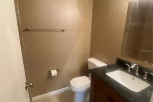 8724 Mallard Reserve Dr, Tampa, FL 33614 - Photo 11