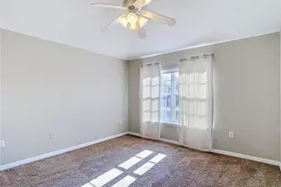 27901 Pleasure Ride Loop, Wesley Chapel, FL 33544 - Photo 21