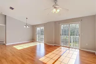 27901 Pleasure Ride Loop, Wesley Chapel, FL 33544 - Photo 11