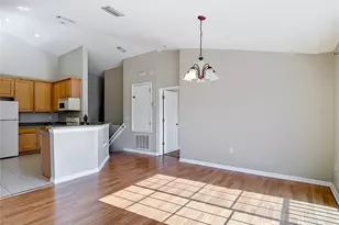 27901 Pleasure Ride Loop, Wesley Chapel, FL 33544 - Photo 5