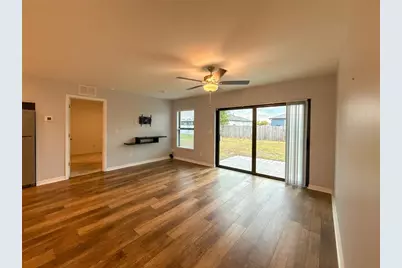 3010 NE 6th Place, Cape Coral, FL 33909 - Photo 7