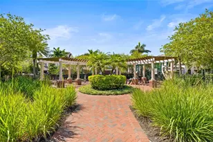 4815 Yacht Club Dr, Tampa, FL 33616 - Photo 51