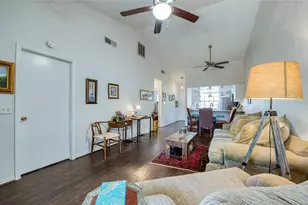 366 47th Ave N, Saint Petersburg, FL 33703 - Photo 13