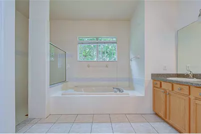 1142 Lumsden Trace Circle, Valrico, FL 33594 - Photo 17