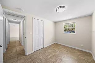12410 N 59th St, Tampa, FL 33617 - Photo 13