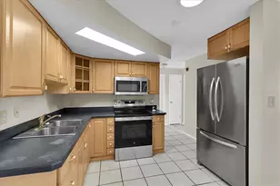 9739 Marlinton Ln, Port Richey, FL 34668 - Photo 7