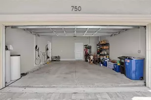 750 Grand Cypress Ln, Tarpon Springs, FL 34689 - Photo 13