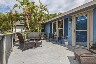 391 Walnut Ct, Palm Harbor, FL 34683 - Photo 65