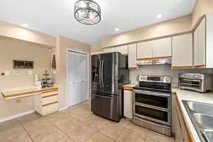 1307 Lenna Ave, Seffner, FL 33584 - Photo 9