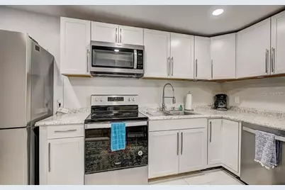 2606 1st Avenue S, Saint Petersburg, FL 33712 - Photo 3
