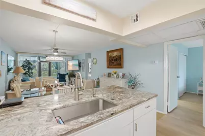 12300 Vonn Road #7104, Largo, FL 33774 - Photo 5