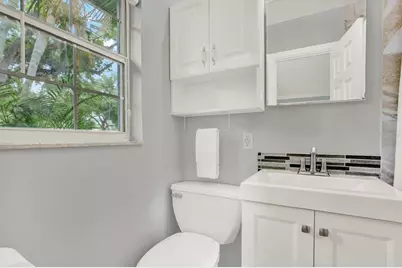 5572 100th Way N, Saint Petersburg, FL 33708 - Photo 17