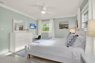 5572 100th Way N, Saint Petersburg, FL 33708 - Photo 13